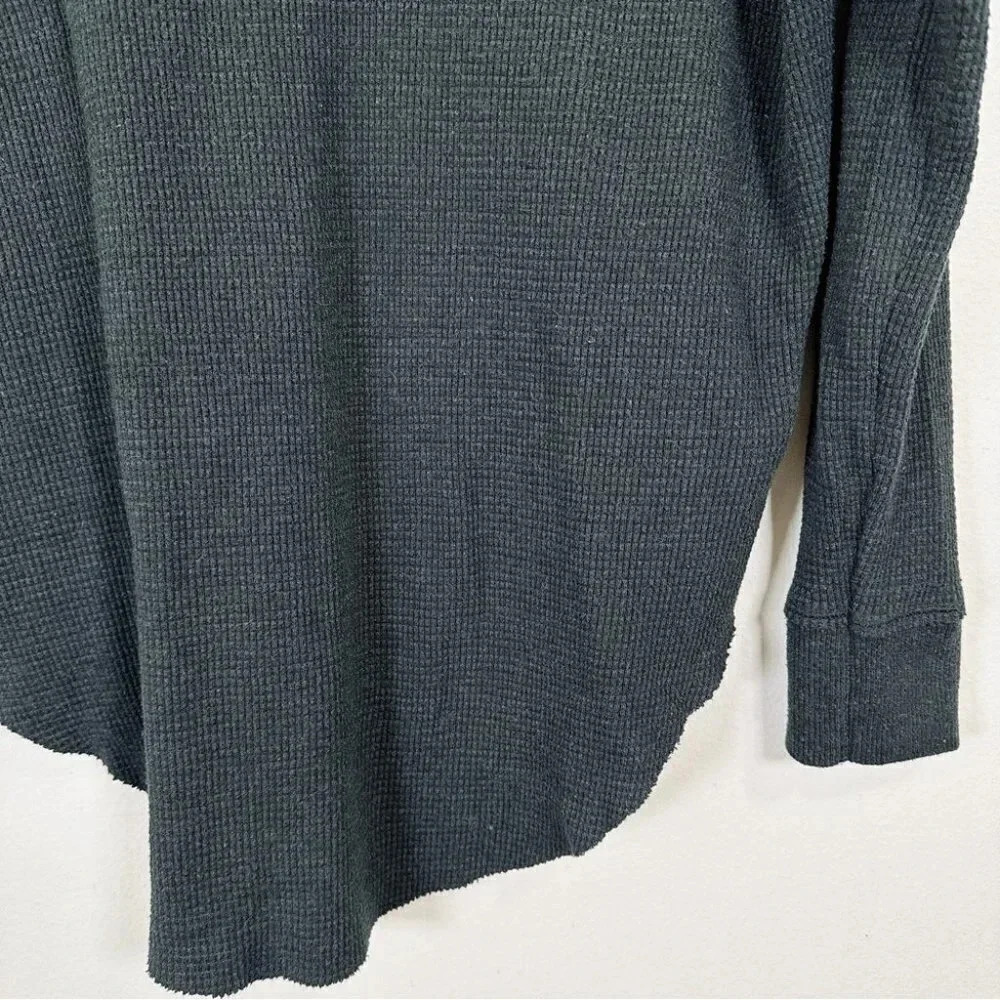Aritzia Tna Alder Long Sleeve Tshirt  Black Color - Picture 6 of 13